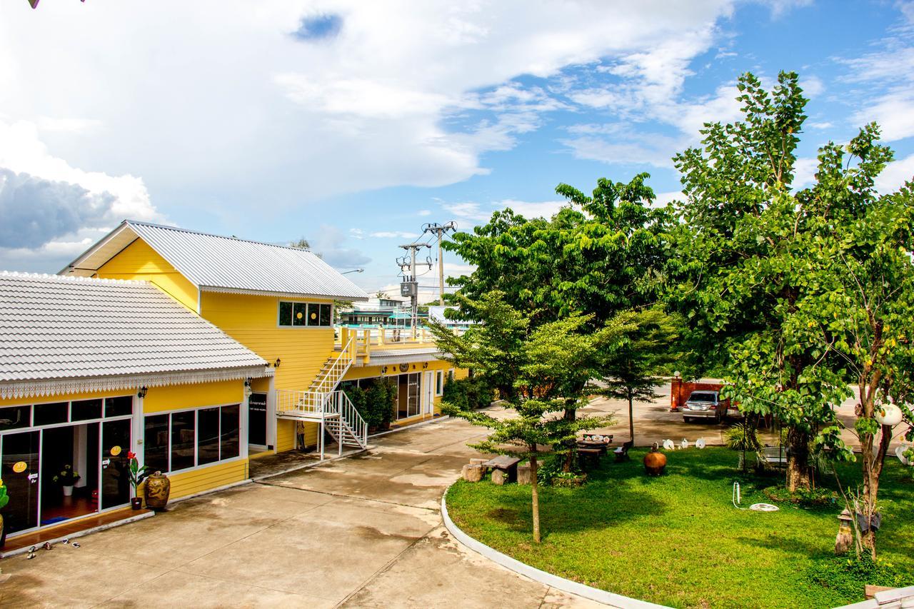 Raiwin Buri Resort Phrae Extérieur photo